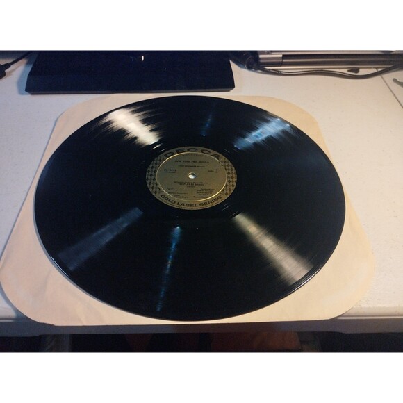 1958 The Play of Daniel New York Pro Musica Vinyl LP Record Gatefold Book - Picture 4 of 6